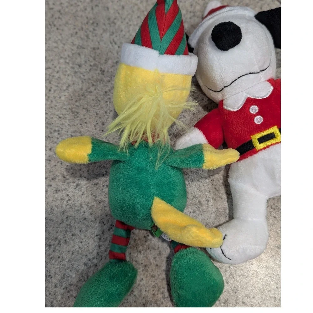Peanuts christmas plush